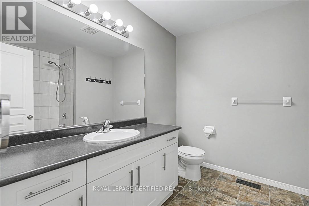 27 Grand Flats Trail, Kitchener, Ontario  N2A 0H7 - Photo 25 - X12877306