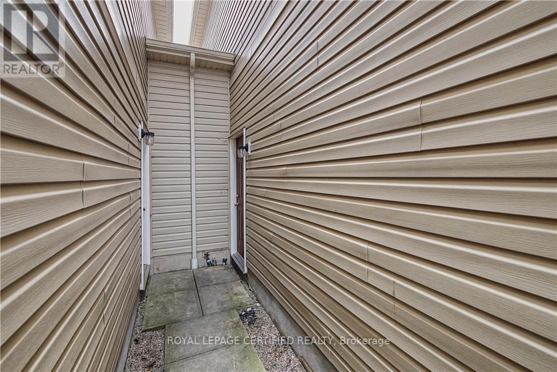 27 Grand Flats Trail, Kitchener, Ontario  N2A 0H7 - Photo 32 - X12877306