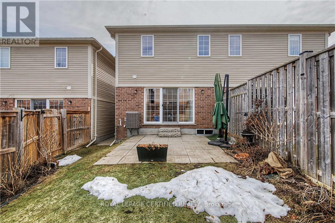 27 Grand Flats Trail, Kitchener, Ontario  N2A 0H7 - Photo 36 - X12877306