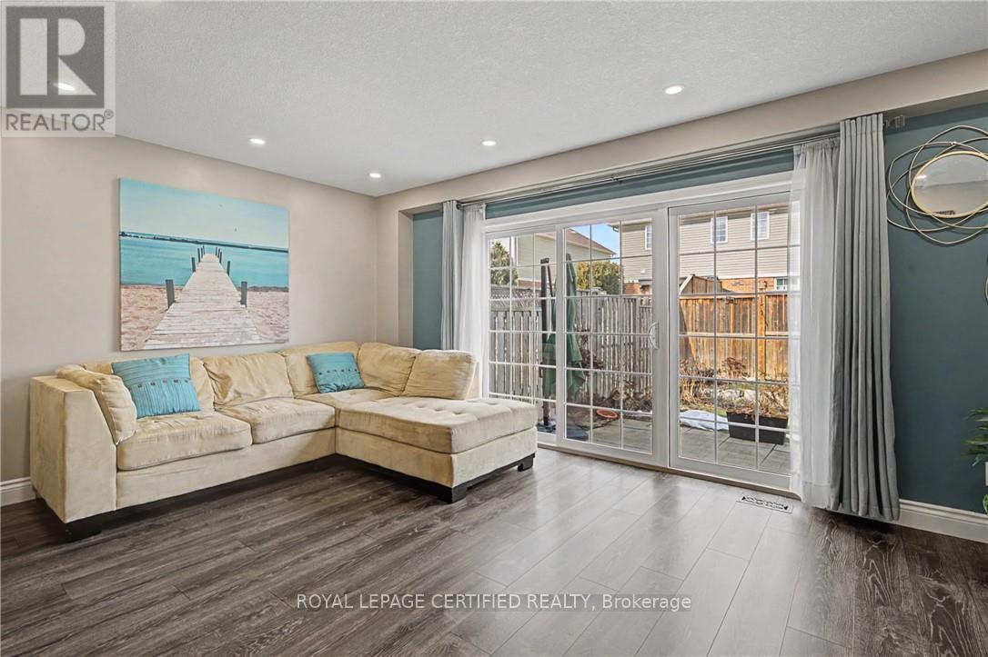 27 Grand Flats Trail, Kitchener, Ontario  N2A 0H7 - Photo 18 - X12877306