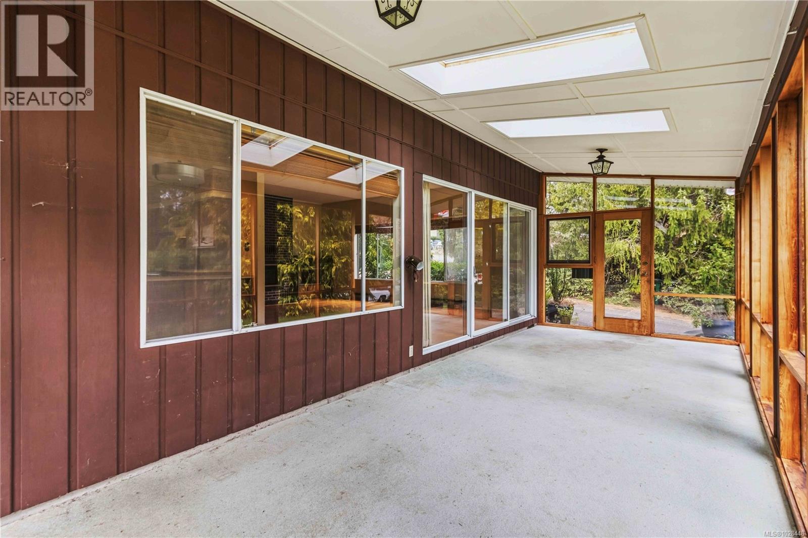 5151 Beckton Rd, Saanich, British Columbia  V8Y 2C2 - Photo 13 - 1028448