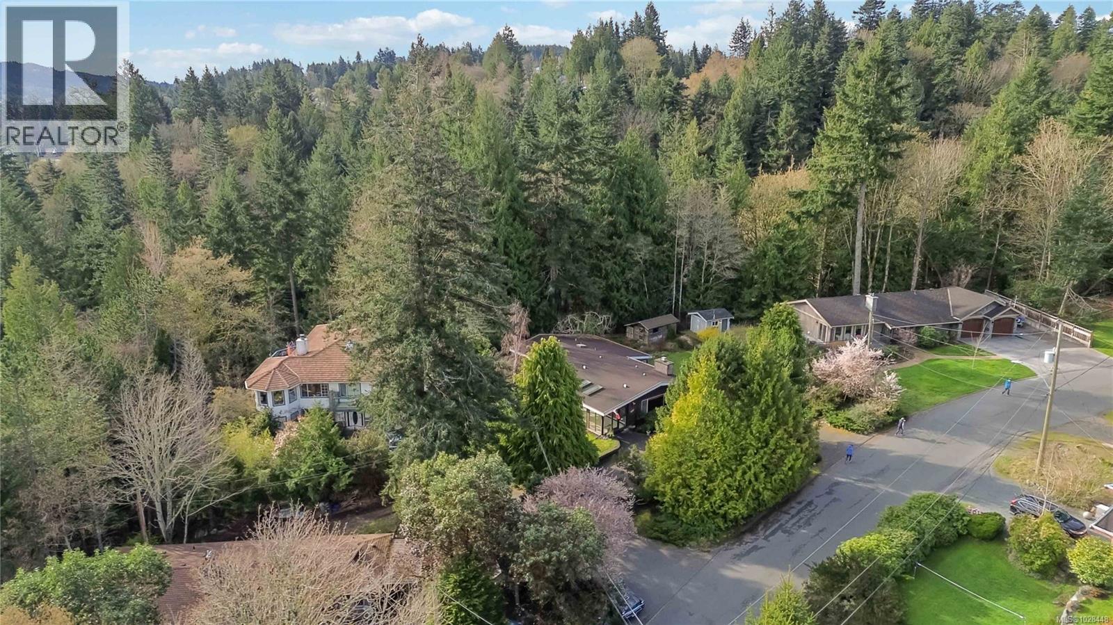 5151 Beckton Rd, Saanich, British Columbia  V8Y 2C2 - Photo 34 - 1028448