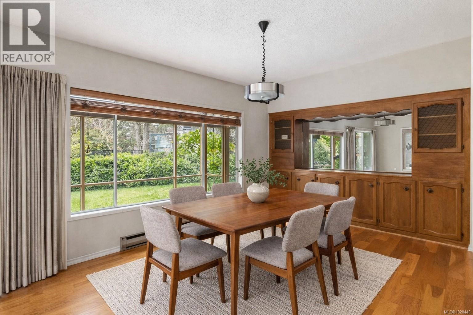 5151 Beckton Rd, Saanich, British Columbia  V8Y 2C2 - Photo 8 - 1028448