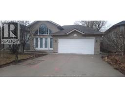 4255 ZURICH AVENUE, Windsor, Ontario