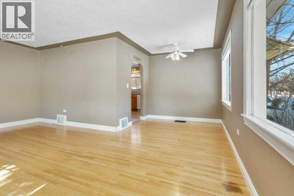 4102 46 Street, Red Deer, Alberta  T4N 1M4 - Photo 7 - A2292189