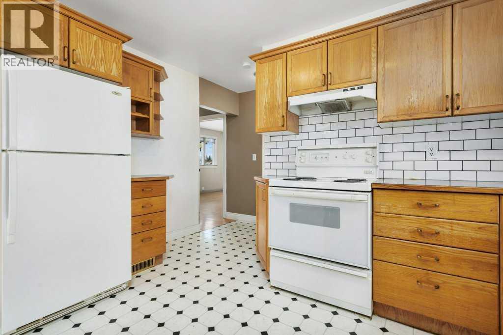 4102 46 Street, Red Deer, Alberta  T4N 1M4 - Photo 12 - A2292189