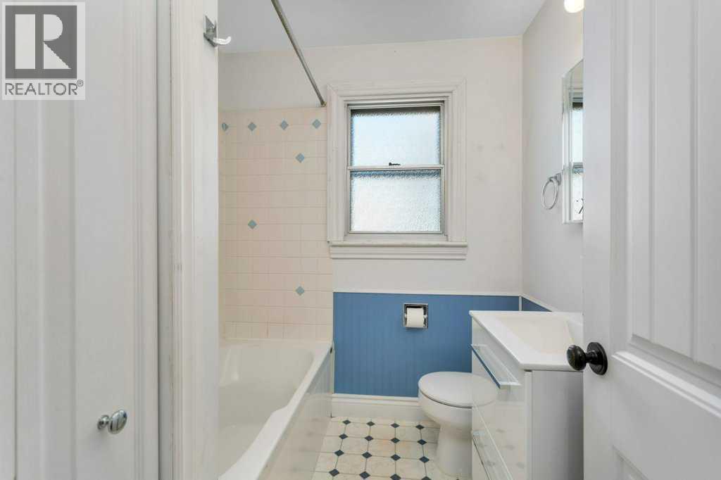 4102 46 Street, Red Deer, Alberta  T4N 1M4 - Photo 18 - A2292189