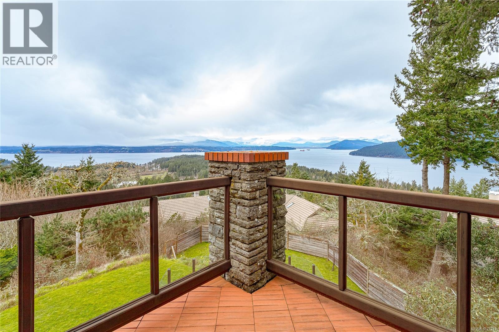 1126 Highview Pl, North Saanich, British Columbia  V8L 5J9 - Photo 45 - 1027217