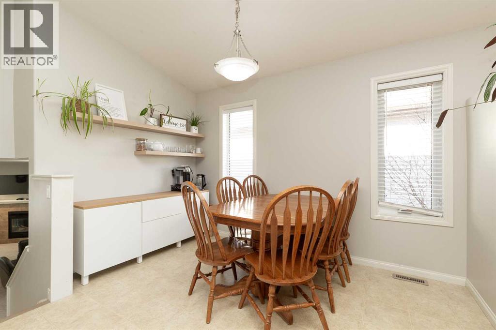 505 Gateway Crescent S, Lethbridge, Alberta  T1K 4X2 - Photo 9 - A2292669