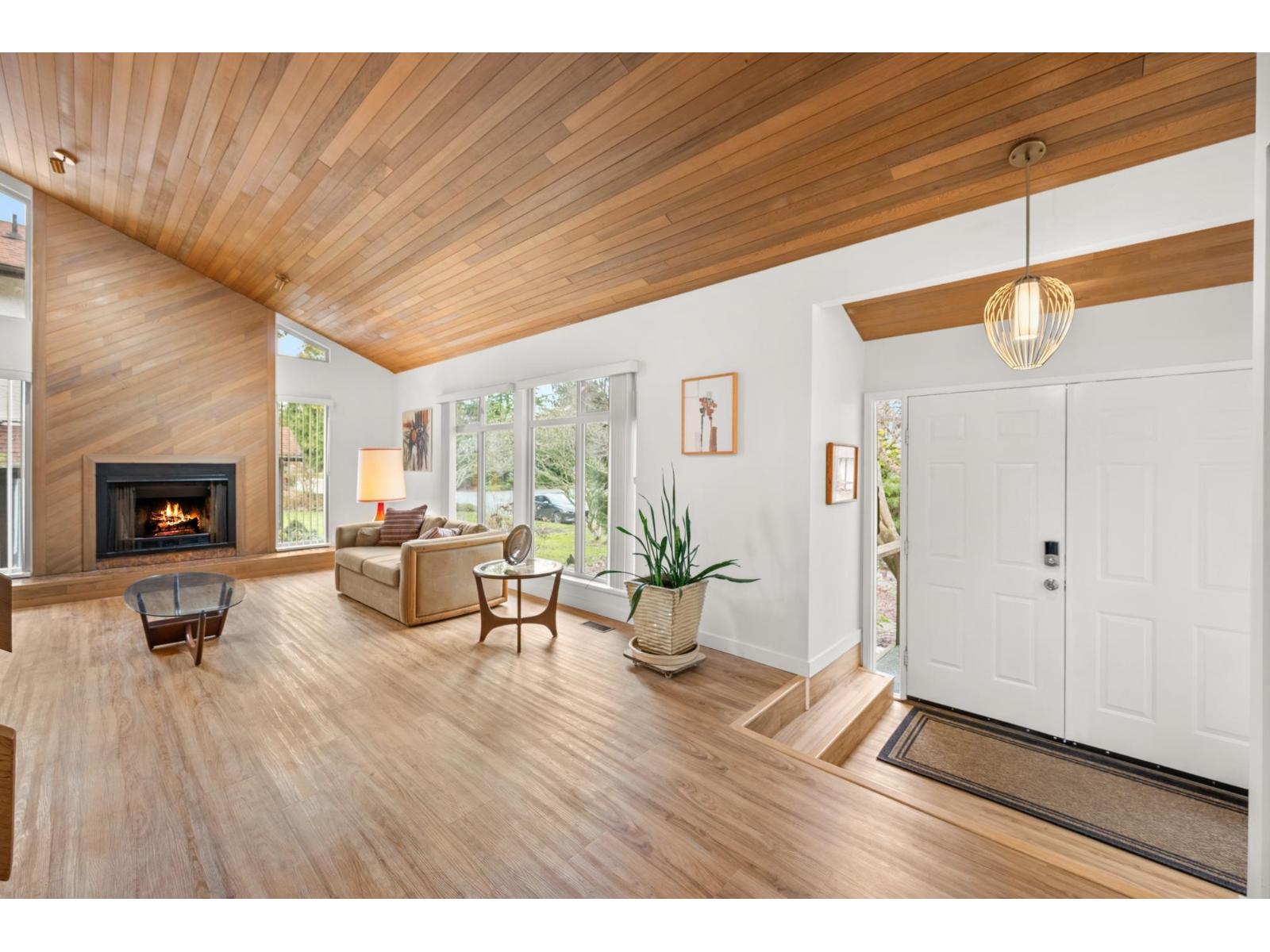 1785 140a Street, Surrey, British Columbia  V4A 6T9 - Photo 2 - R3096422