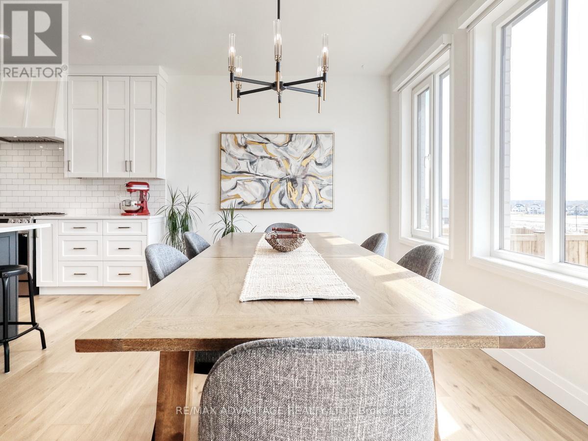 73 Crestview Drive, Middlesex Centre, Ontario  N0L 1P0 - Photo 11 - X12878214