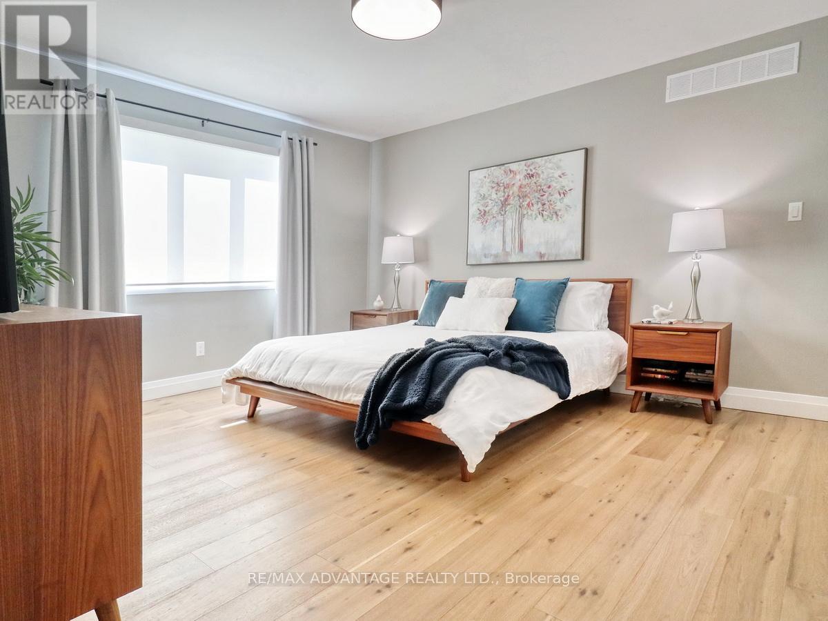 73 Crestview Drive, Middlesex Centre, Ontario  N0L 1P0 - Photo 22 - X12878214