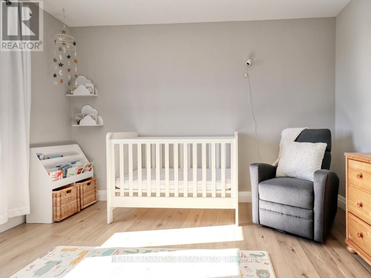 73 Crestview Drive, Middlesex Centre, Ontario  N0L 1P0 - Photo 30 - X12878214