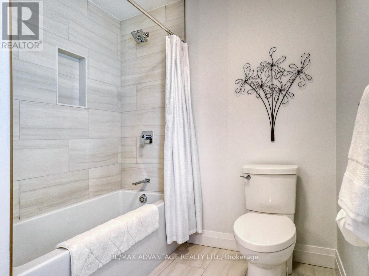 73 Crestview Drive, Middlesex Centre, Ontario  N0L 1P0 - Photo 33 - X12878214