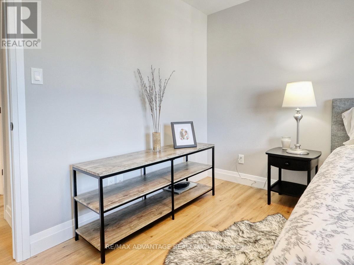 73 Crestview Drive, Middlesex Centre, Ontario  N0L 1P0 - Photo 35 - X12878214