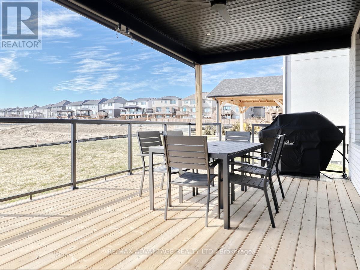 73 Crestview Drive, Middlesex Centre, Ontario  N0L 1P0 - Photo 46 - X12878214