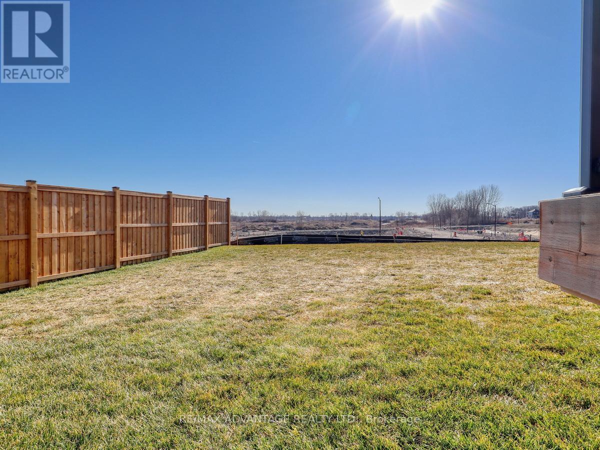 73 Crestview Drive, Middlesex Centre, Ontario  N0L 1P0 - Photo 48 - X12878214