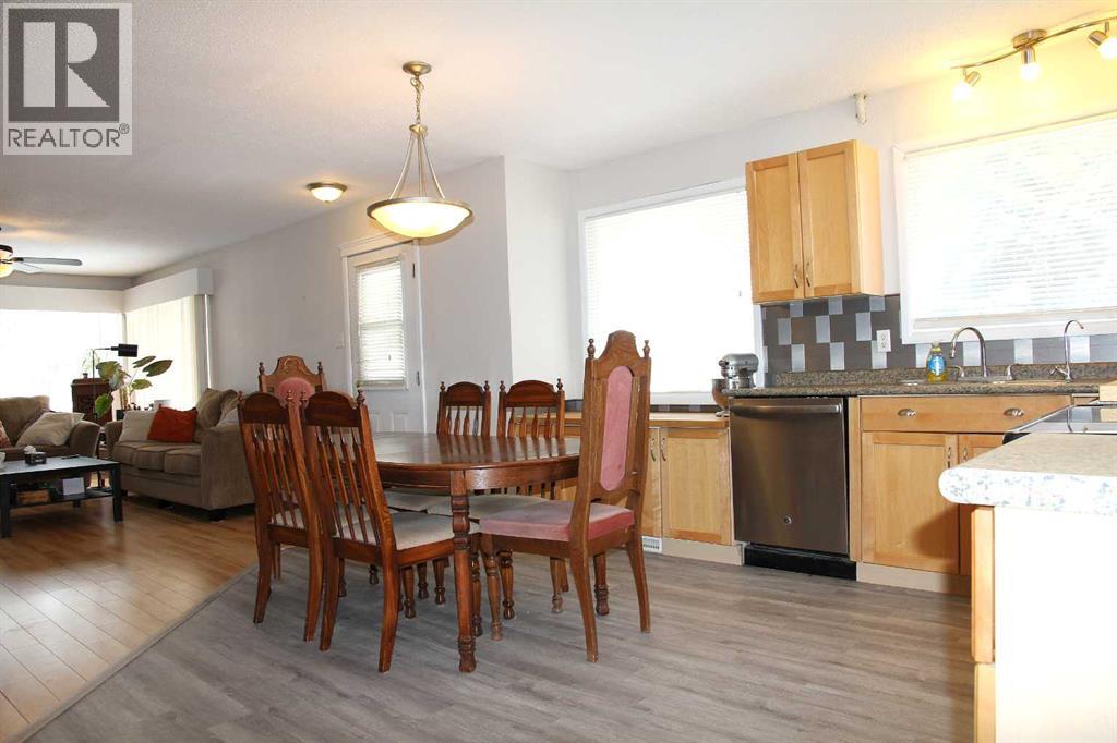 13 Railway Avenue, Marsden, Saskatchewan  S0M 1P0 - Photo 4 - A2291403