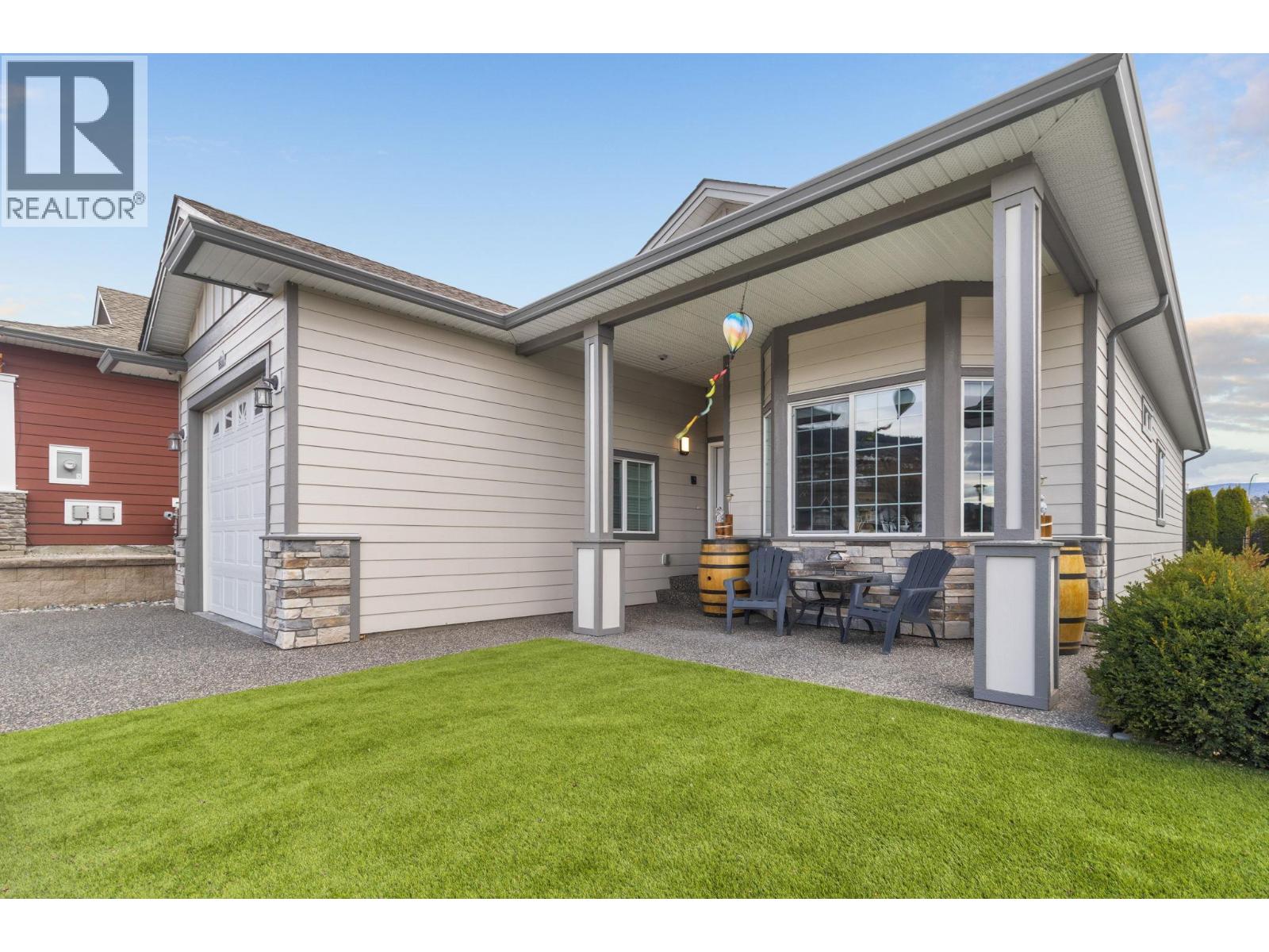 3377 Kingfisher Road, Westbank, British Columbia  V4T 3A5 - Photo 2 - 10377980