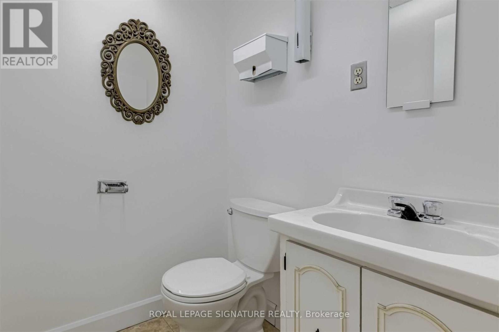 206 - 800 Bathurst Street, Toronto, Ontario  M5R 3M8 - Photo 12 - C12878186