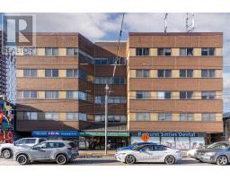 206 - 800 BATHURST STREET, Toronto, Ontario
