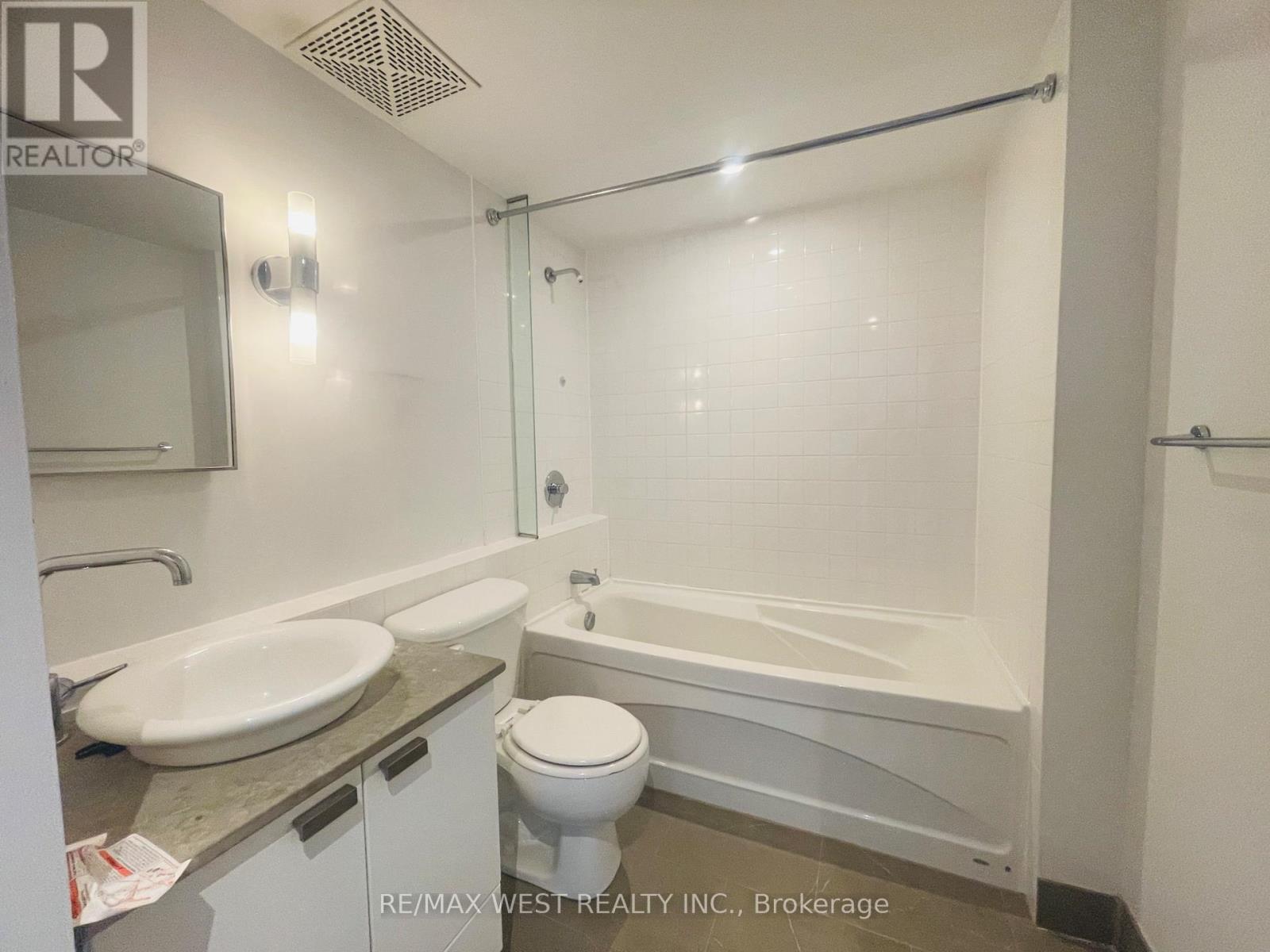 424 - 637 Lake Shore Boulevard W, Toronto (Niagara), Ontario  M5V 3J6 - Photo 15 - C12878234