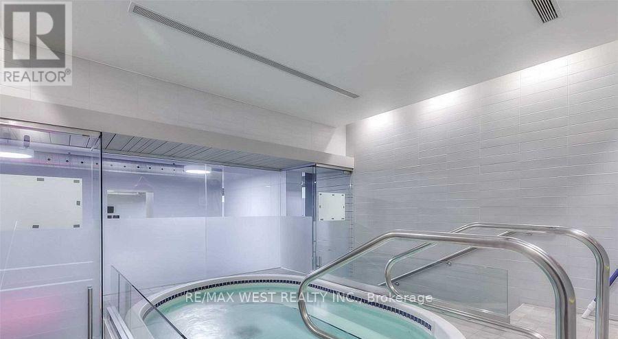 424 - 637 Lake Shore Boulevard W, Toronto (Niagara), Ontario  M5V 3J6 - Photo 19 - C12878234