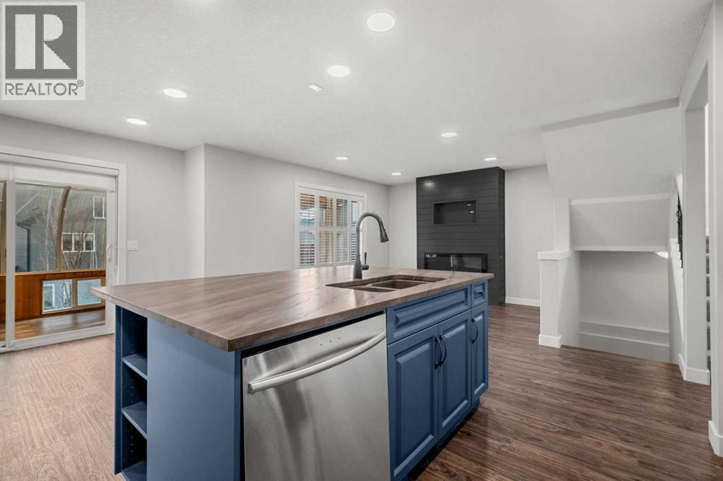 175 Kincora Crescent Nw, Calgary, Alberta  T3R 0N4 - Photo 11 - A2292829