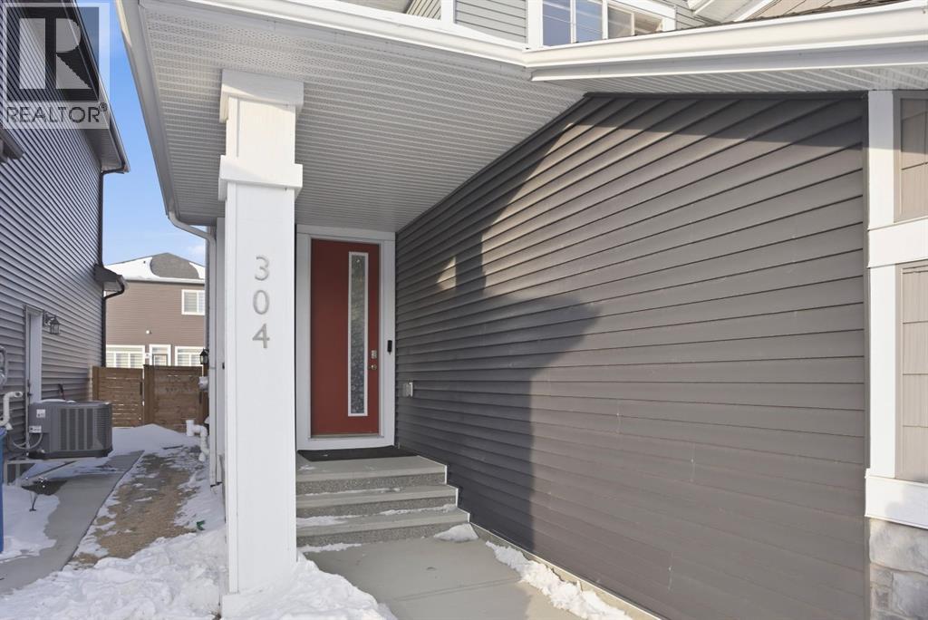 304 Creekrun Crescent Sw, Airdrie, Alberta  T4B 5J8 - Photo 3 - A2288118