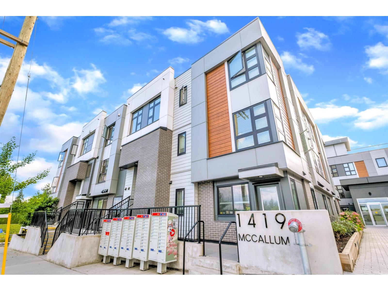 64 1419 MCCALLUM ROAD, abbotsford, British Columbia