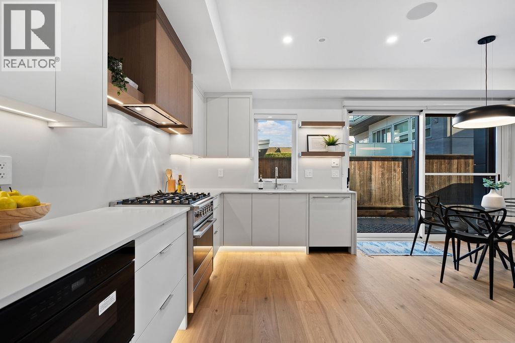 1135 W 33RD AVENUE, vancouver, British Columbia