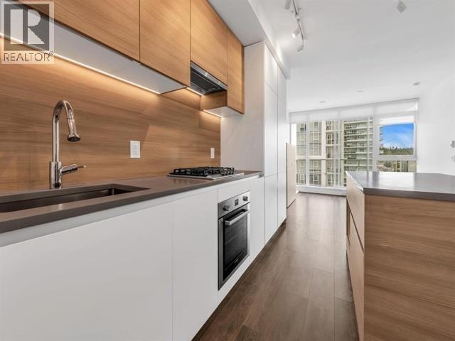 1710 652 Whiting Way, Coquitlam, British Columbia  V3J 0K3 - Photo 6 - R3099335