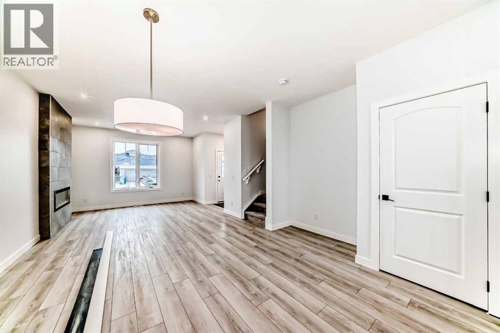 48 Monarch Bend, Rural Rocky View County, Alberta  T3Z 0K3 - Photo 11 - A2292429