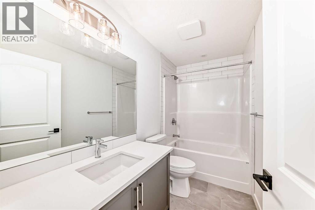 48 Monarch Bend, Rural Rocky View County, Alberta  T3Z 0K3 - Photo 25 - A2292429