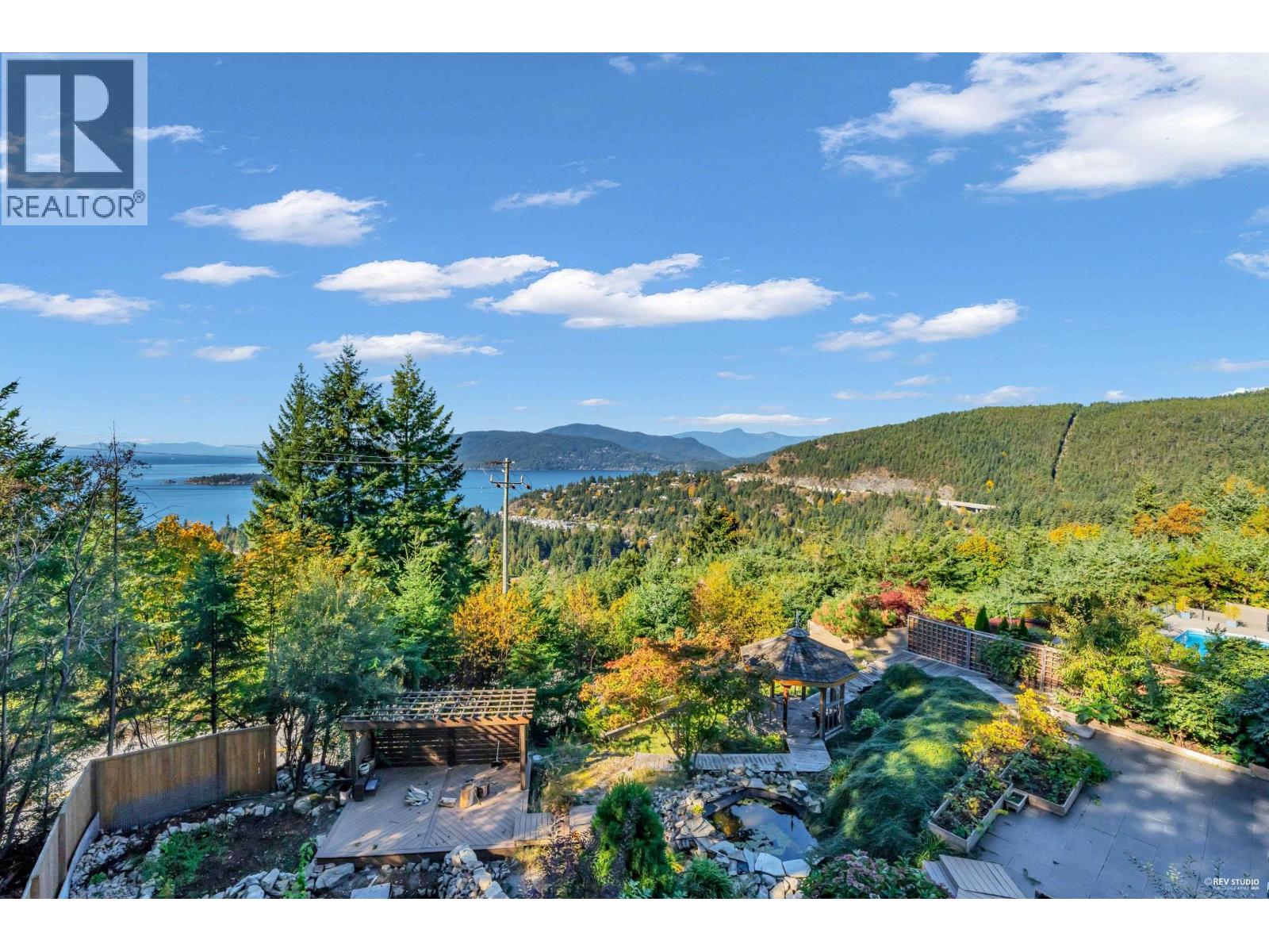 4673 Woodburn Road, West Vancouver, British Columbia  V7S 2W7 - Photo 6 - R3099339