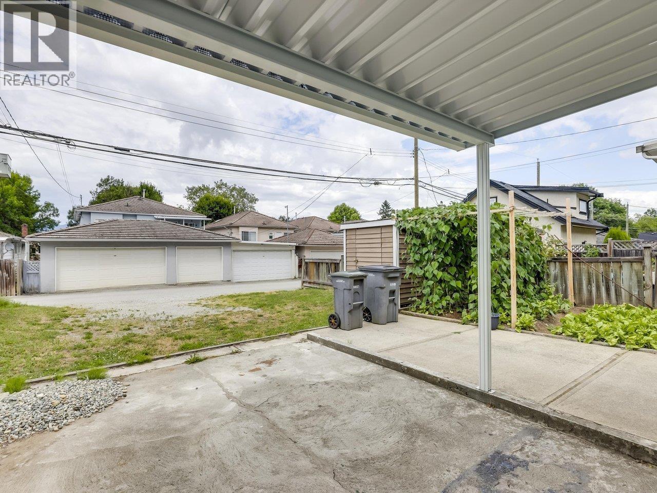 2241 E 43rd Avenue, Vancouver, British Columbia  V5P 1M8 - Photo 23 - R3099353