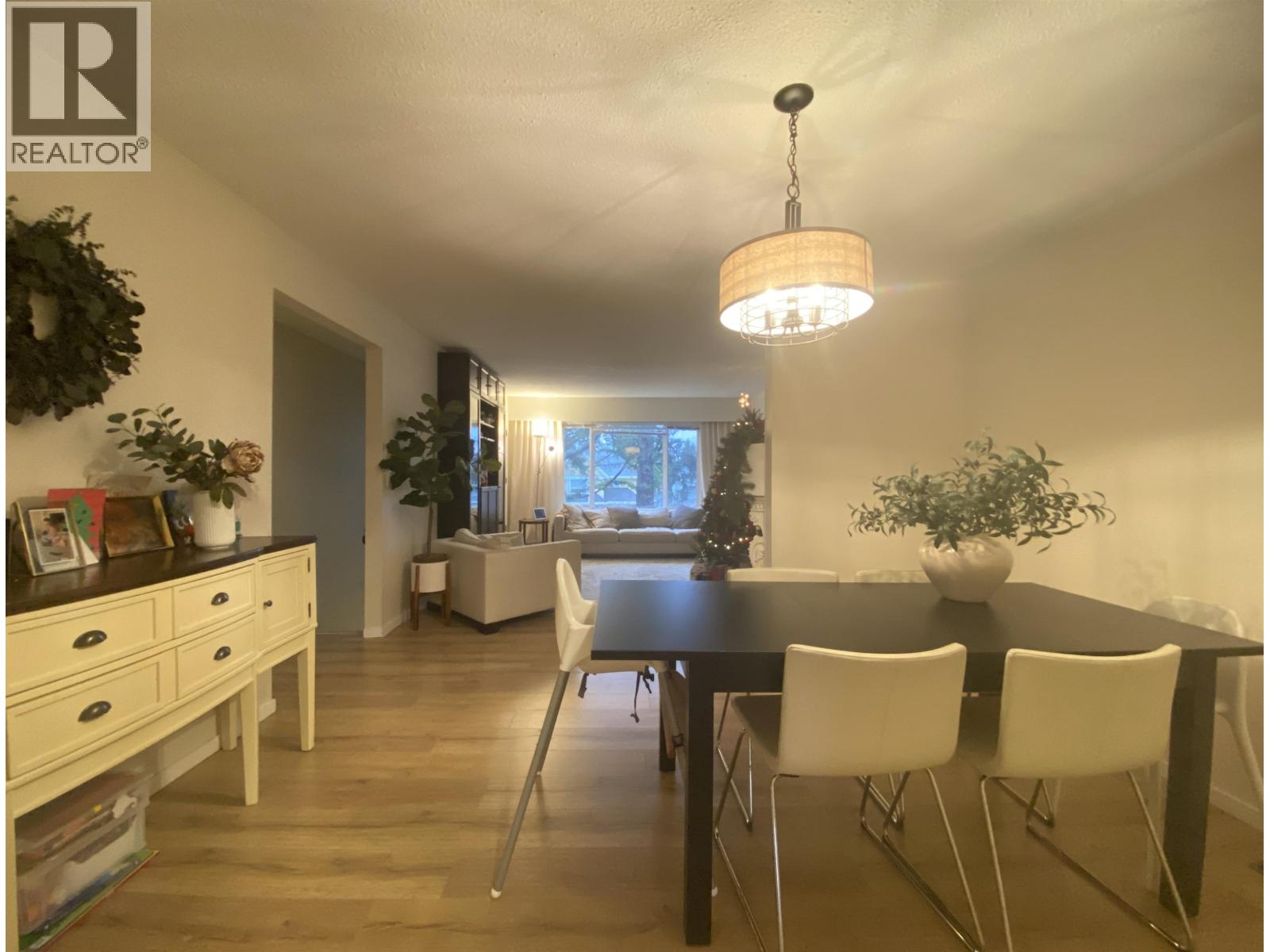 449 Mundy Street, Coquitlam, British Columbia  V3K 5N2 - Photo 9 - R3099336