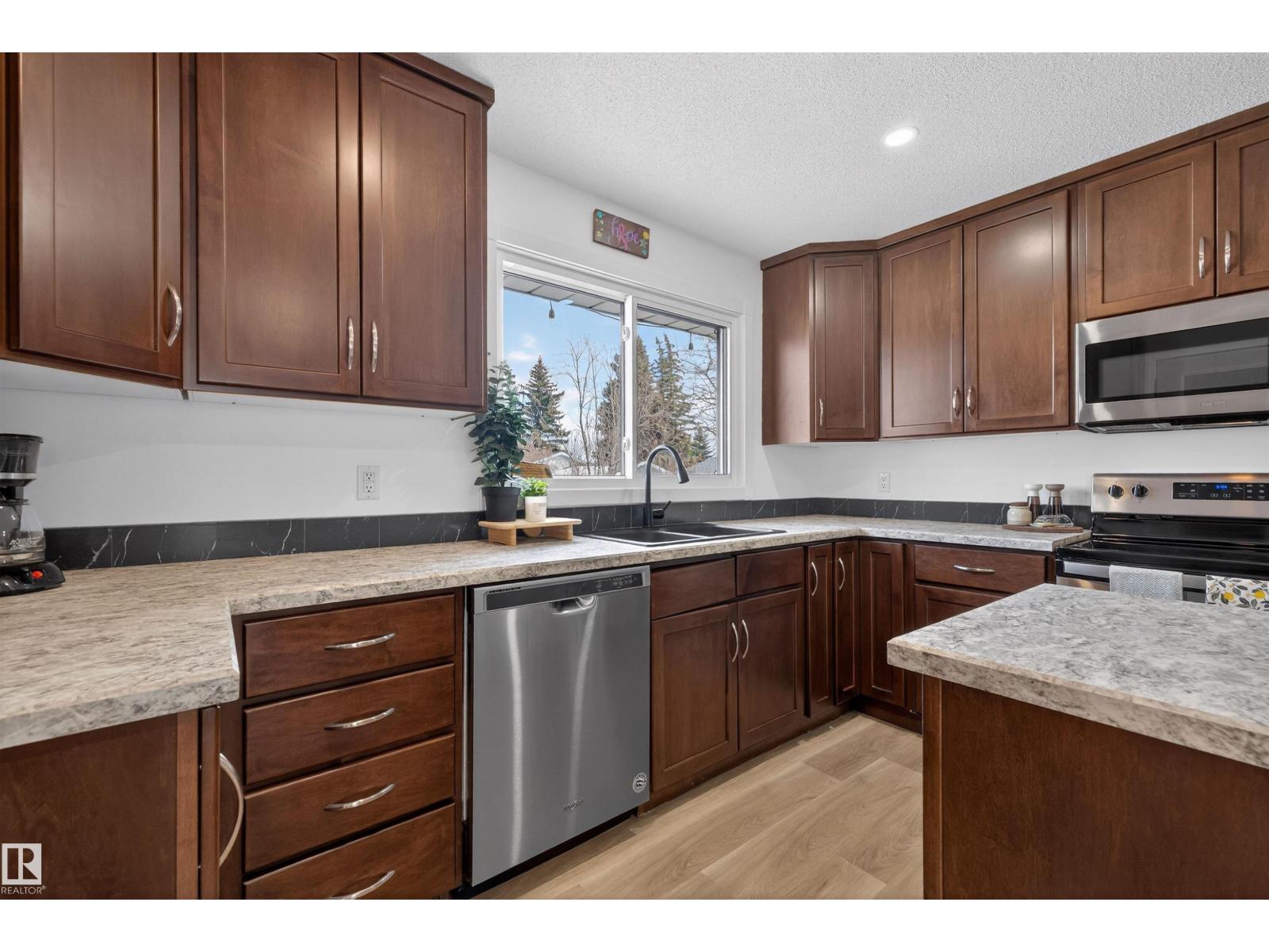 48 Glengarry Cr, Sherwood Park, Alberta  T8A 3A2 - Photo 12 - E4477181