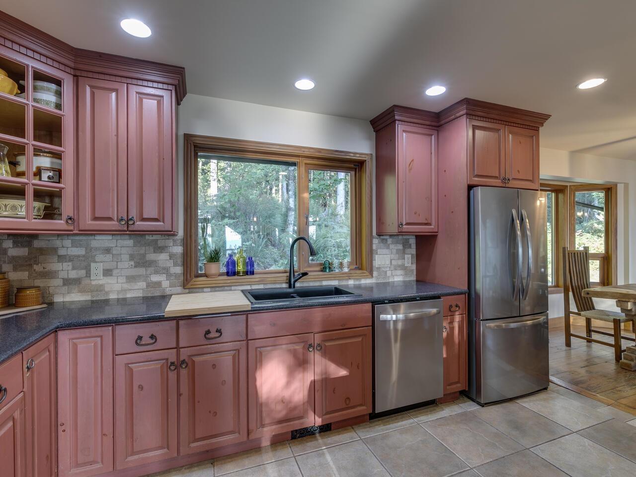 11038 Greenwood Drive, Mission, British Columbia  V4S 1A9 - Photo 18 - R3099292