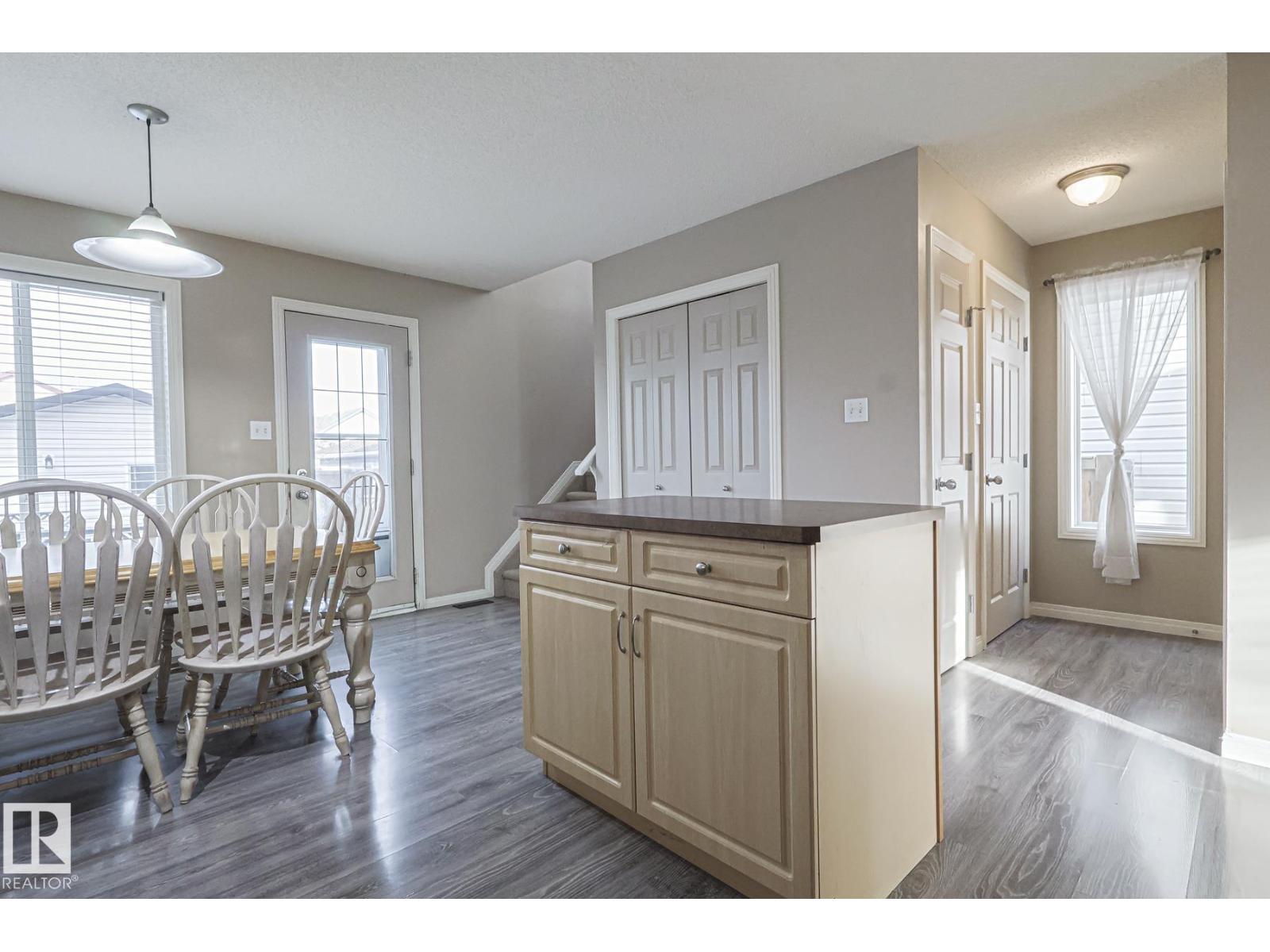 26 Summerland Wy, Sherwood Park, Alberta  T8H 2P3 - Photo 13 - E4477184