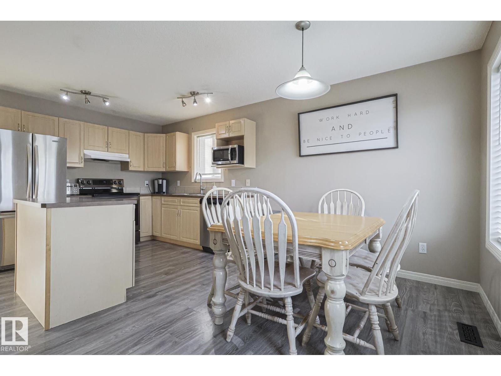 26 Summerland Wy, Sherwood Park, Alberta  T8H 2P3 - Photo 15 - E4477184