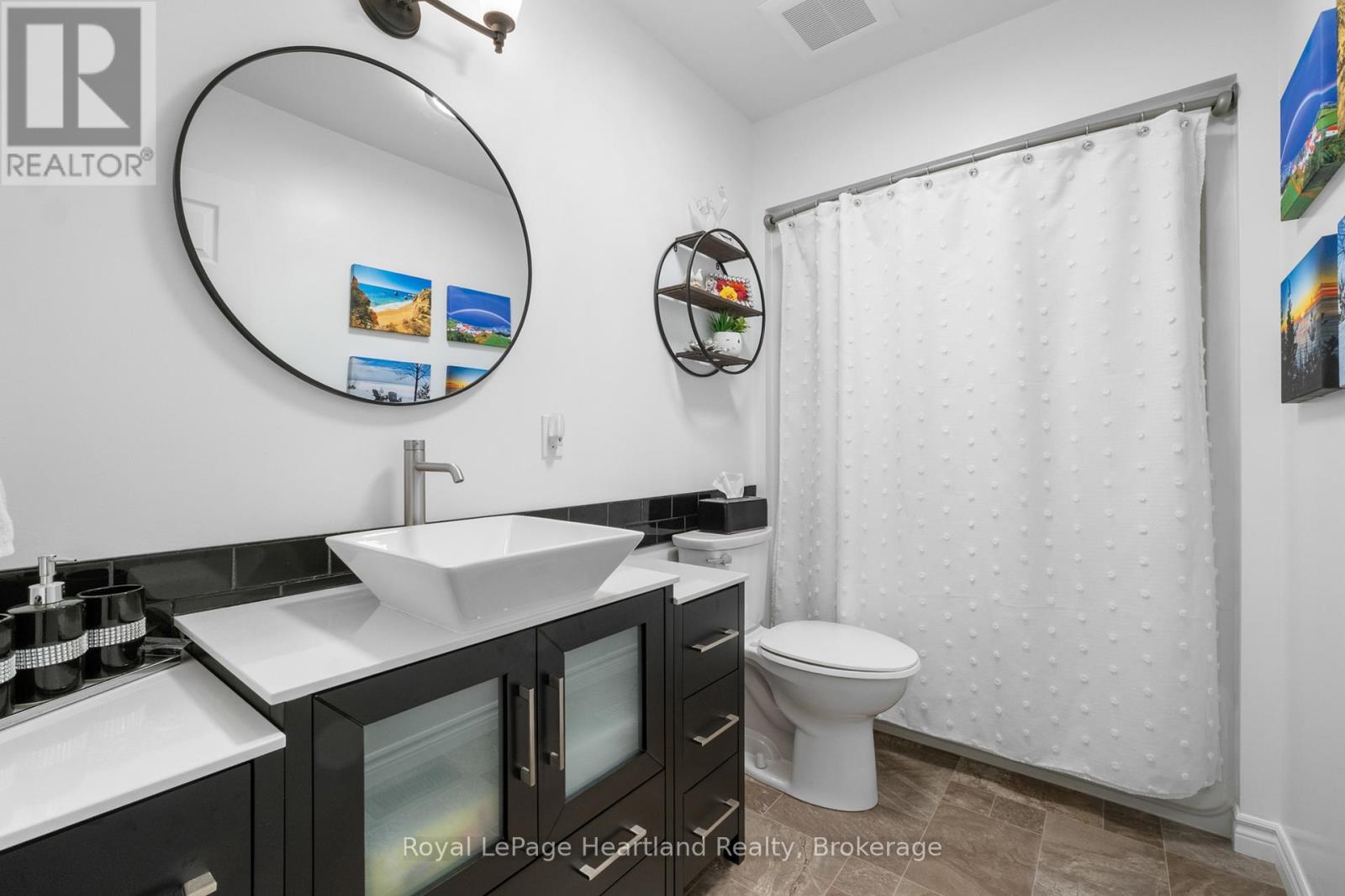 8 Windward Way N, Ashfield-Colborne-Wawanosh (Colborne), Ontario  N7A 0B2 - Photo 15 - X12878232