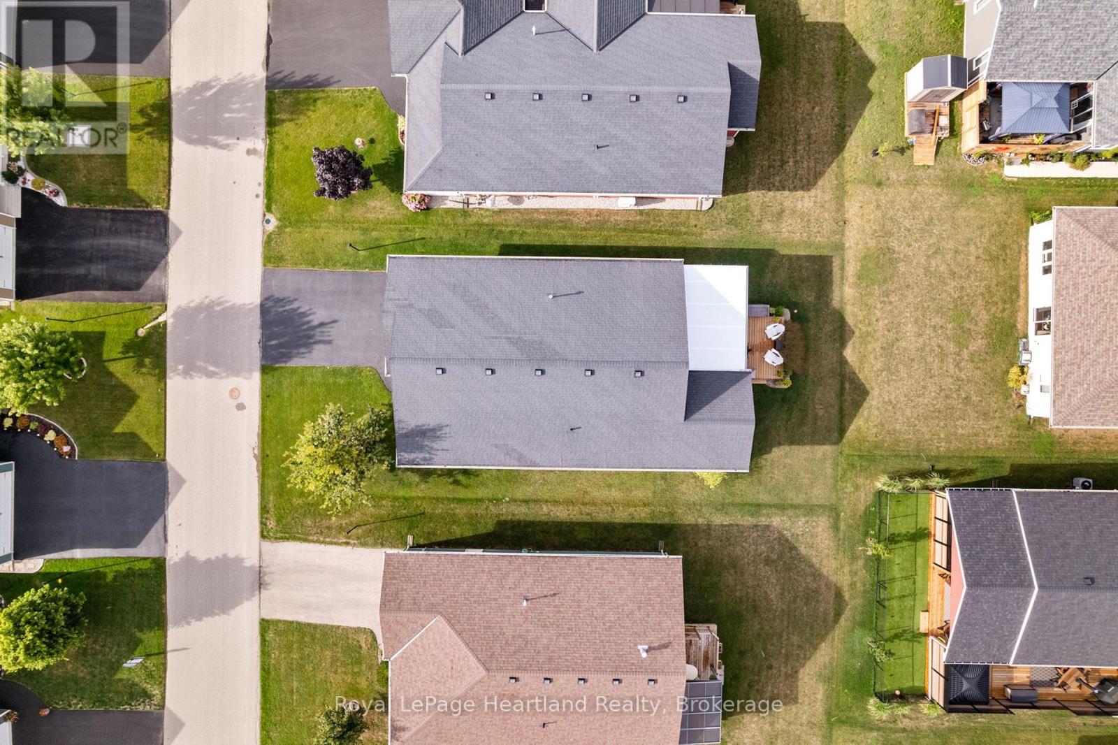 8 Windward Way N, Ashfield-Colborne-Wawanosh (Colborne), Ontario  N7A 0B2 - Photo 34 - X12878232