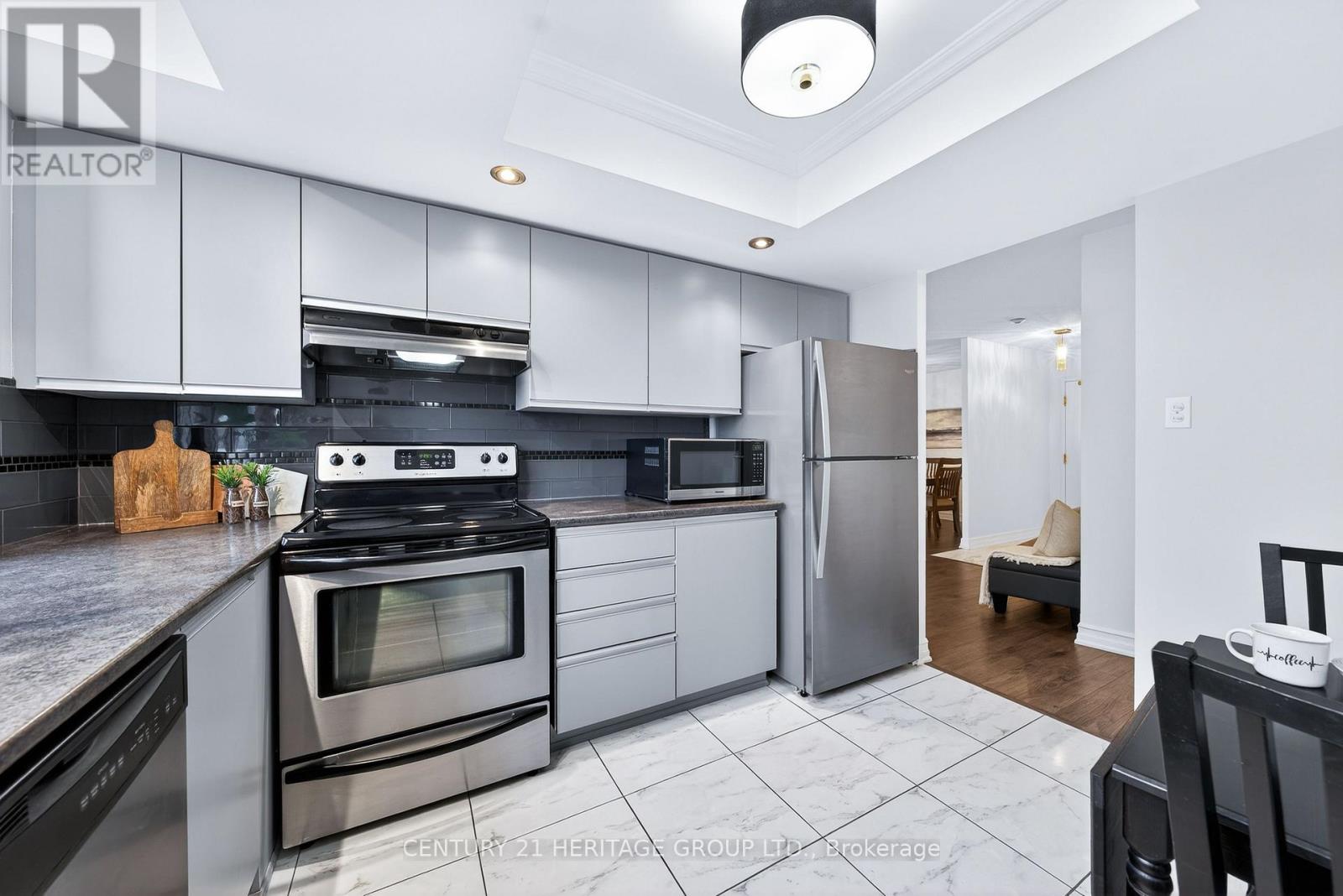 701 - 270 Davis Drive, Newmarket, Ontario  L3Y 8K2 - Photo 12 - N12878190