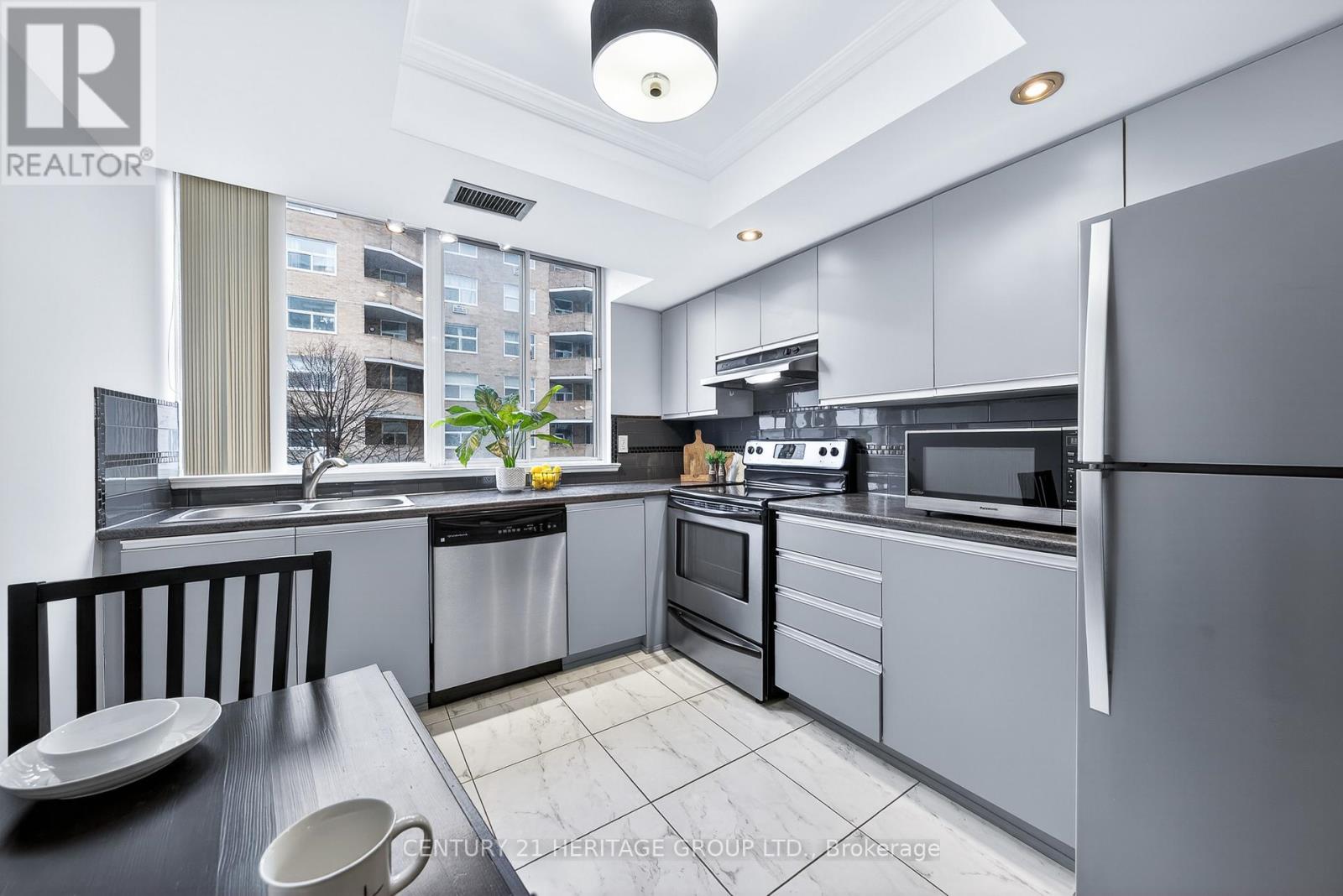 701 - 270 Davis Drive, Newmarket, Ontario  L3Y 8K2 - Photo 15 - N12878190