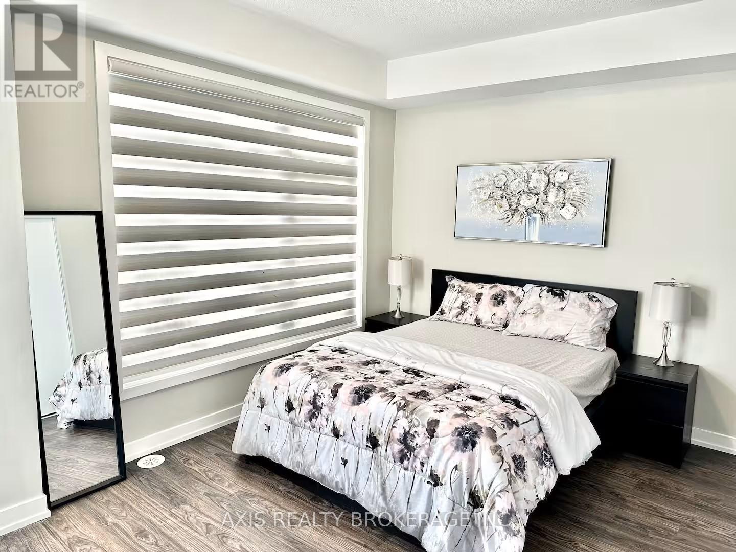 250 Dalhousie Street, Vaughan, Ontario  L4L 0L8 - Photo 4 - N12878218