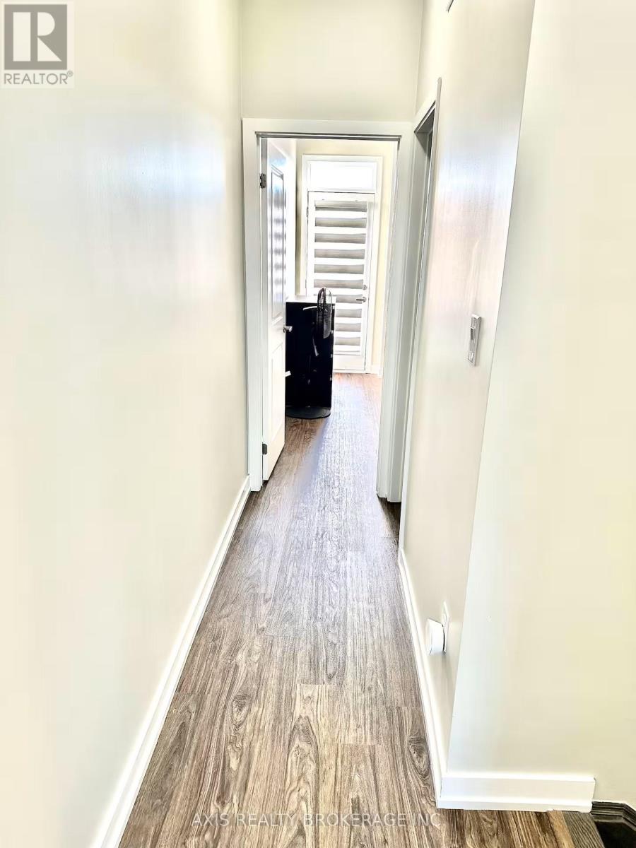 250 Dalhousie Street, Vaughan, Ontario  L4L 0L8 - Photo 6 - N12878218