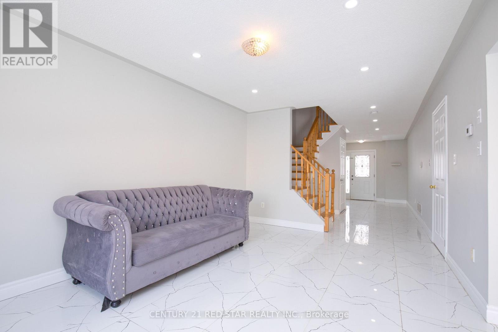 3 Deforest Drive, Brampton, Ontario  L7A 2Y3 - Photo 14 - W12878194