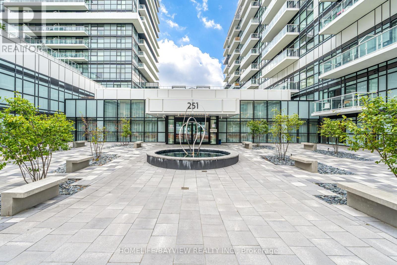924 - 251 MANITOBA STREET, toronto (mimico), Ontario