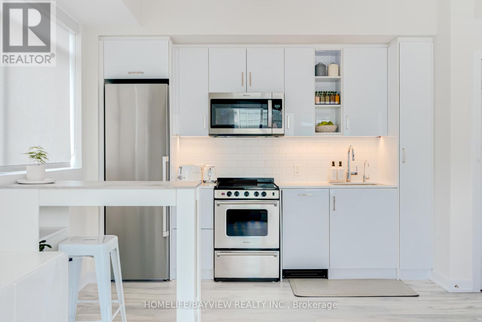 924 - 251 Manitoba Street, Toronto, Ontario M8Y 0C7 - Photo 12 - W12878204